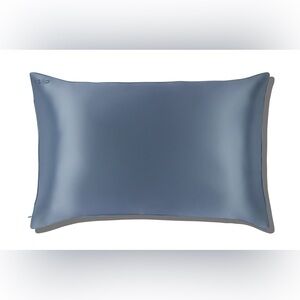 Slip Pure Silk Zippered Pillowcase, Bay Queen - Standard 20”x30”